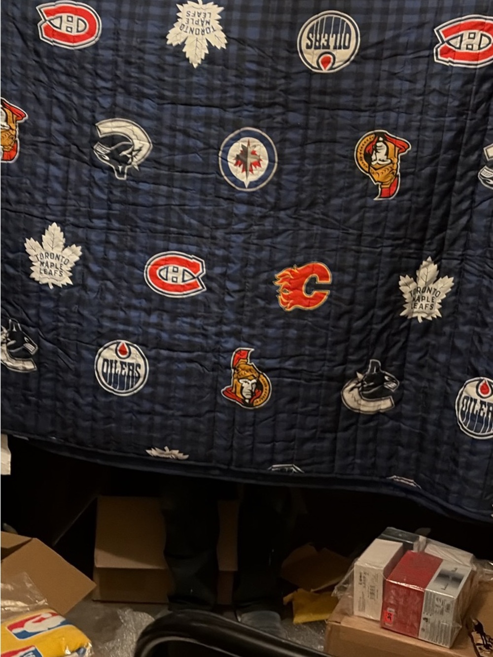 NHL Teams Quilt - Navy Ice Hockey Logo Bedding Twin